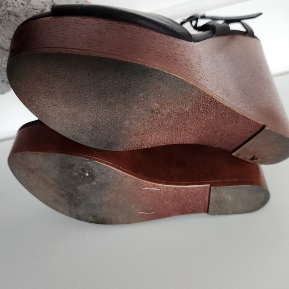 ALDO Black platforms sandals wedges Size 7 - Picture 6 of 7